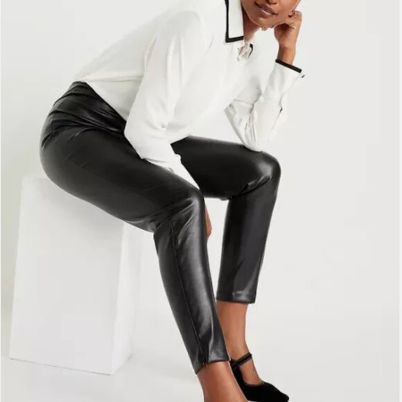 NWT Old Navy High Extra High Waisted Faux Leather Pant-Black - Picture 5 of 9